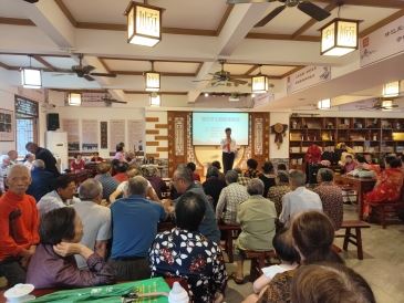 回龙坝镇:大水沟村开展国庆节主题教育培训
