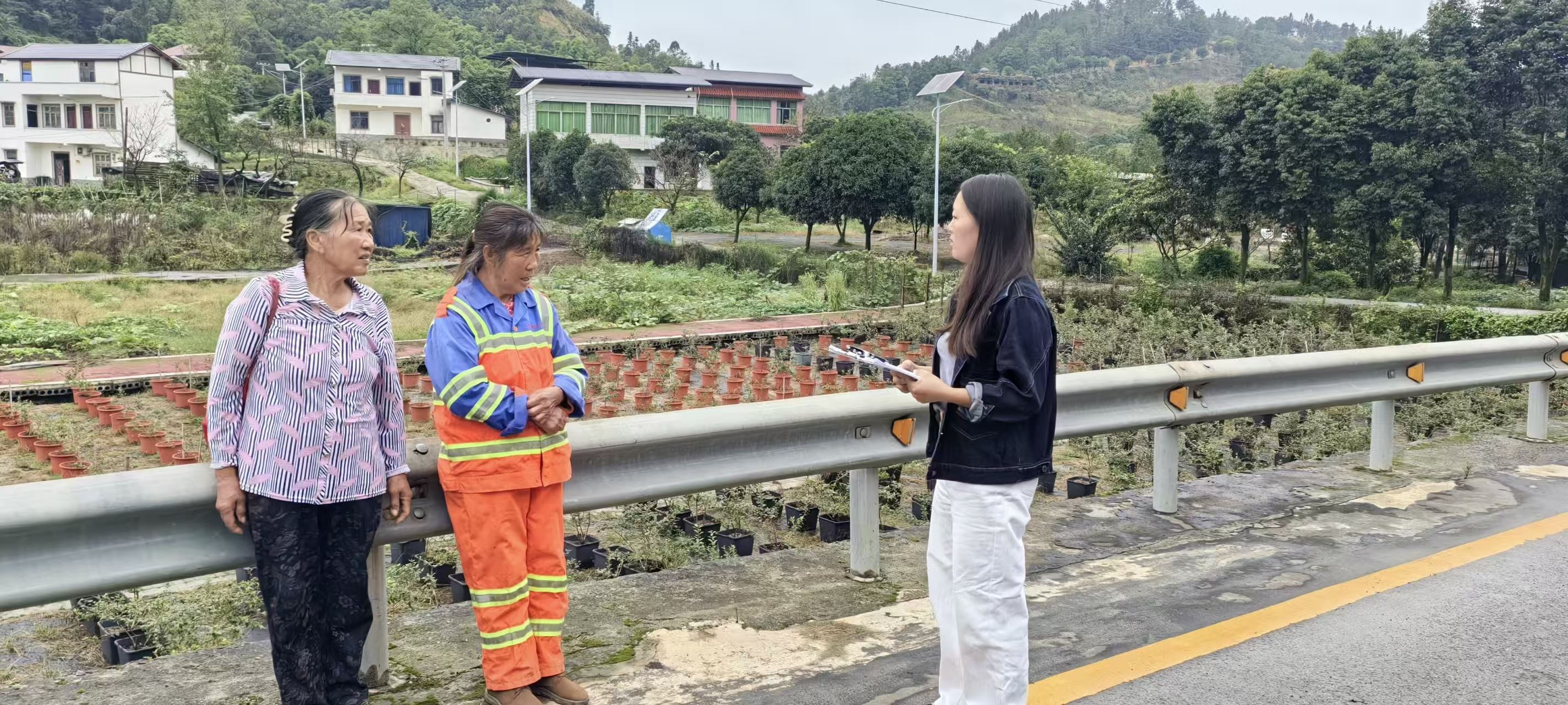 中梁镇:渝见石榴红同心共繁荣——民族团结进步宣传月活动