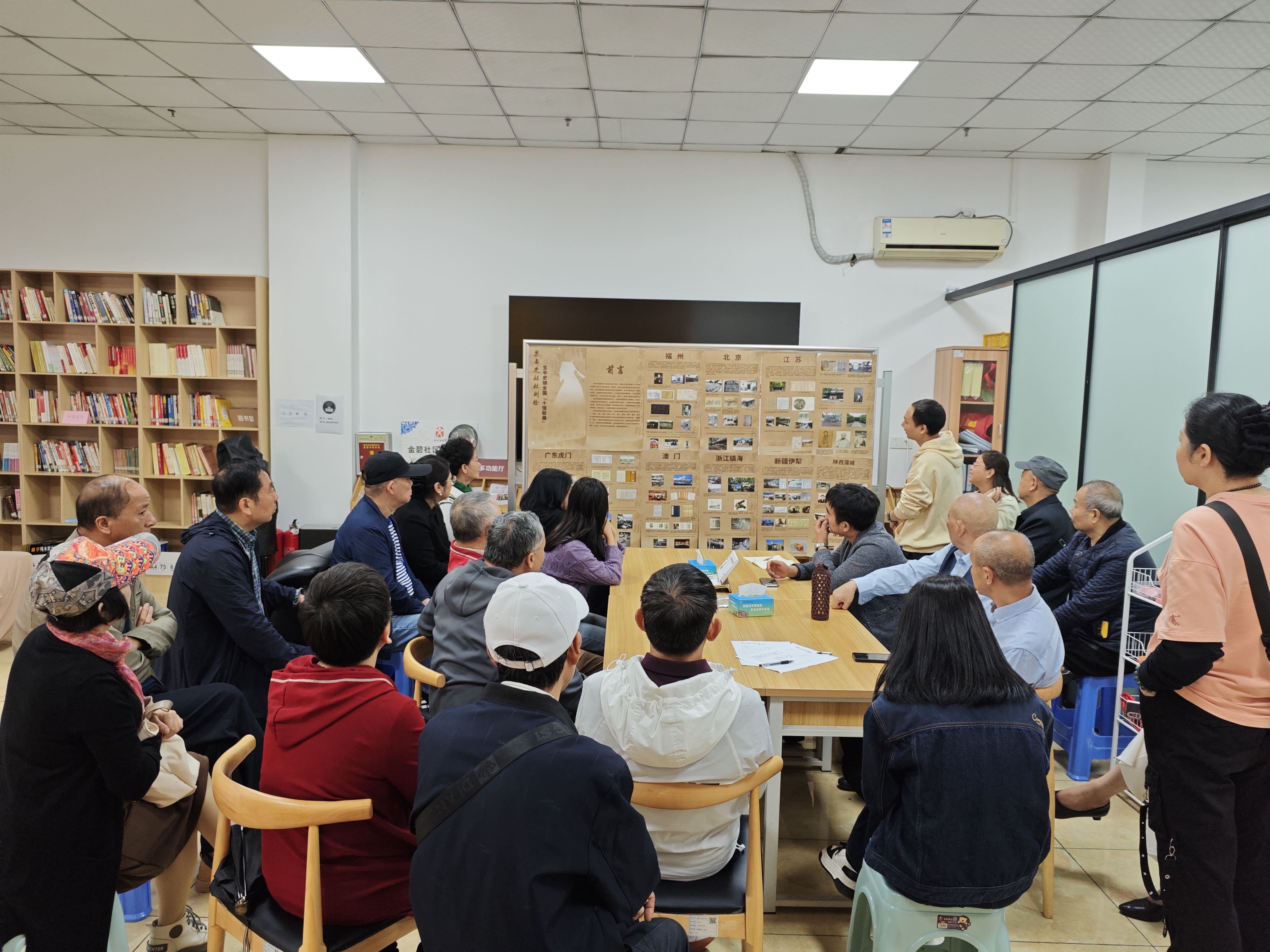 磁器口街道金碧社区开展禁毒宣传教育活动
